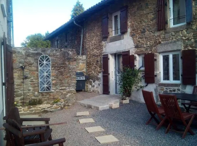 Le Jolie Grenier A Foin